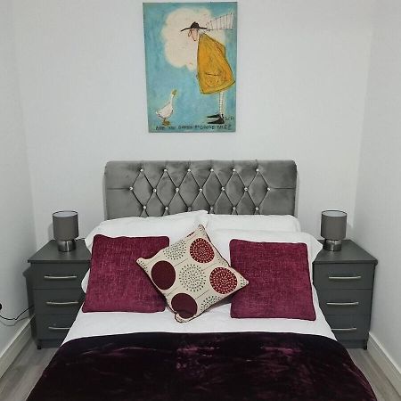 Sav Apartments - 2 Bed Cosy Flat Saffron Leicester Esterno foto