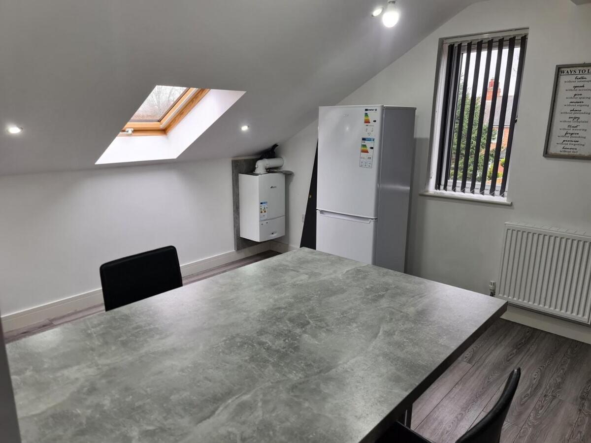 Sav Apartments - 2 Bed Cosy Flat Saffron Leicester Esterno foto